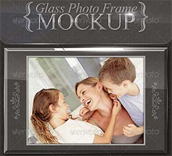 玻璃相框展示模型(预设15种/可修改形状)：Glass Photo Frames - Mockup